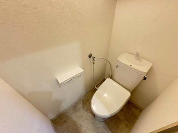 ハイネス生駒(トイレ)