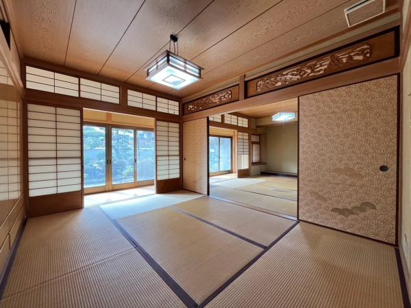 生駒市生駒台北の中古一戸建