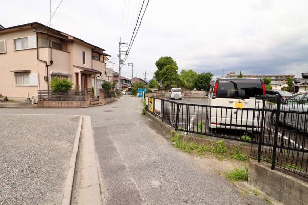 大和郡山市新木町の土地(前面道路含む現地写真)