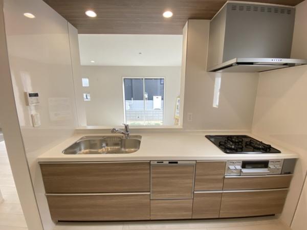 生駒市北大和4丁目の新築一戸建(キッチン)