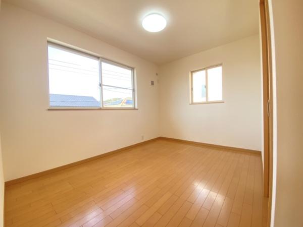 生駒市南山手台の中古一戸建て(洋室)