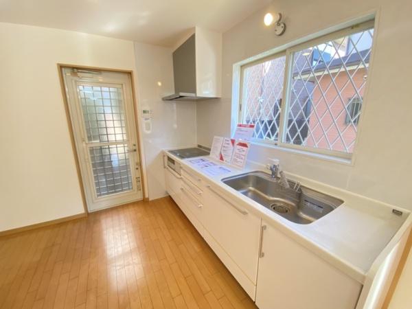 生駒市南山手台の中古一戸建て(キッチン)