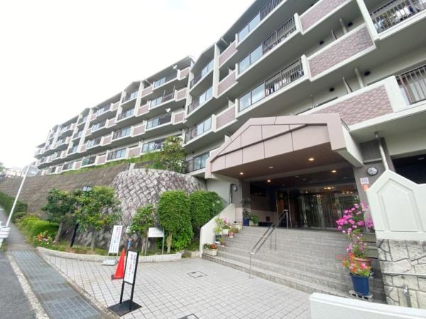 ラウンドヒルズ生駒B棟