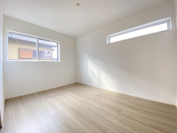 生駒市真弓4丁目の新築一戸建(洋室)