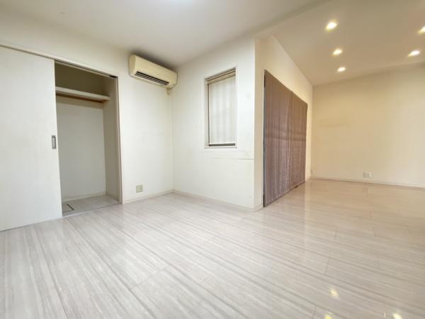 生駒市東菜畑2丁目の中古一戸建て(洋室)