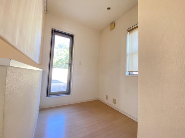 生駒市東菜畑2丁目の中古一戸建て(その他内観)