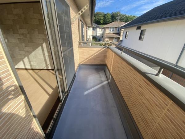 生駒市南山手台の中古一戸建て(バルコニー)
