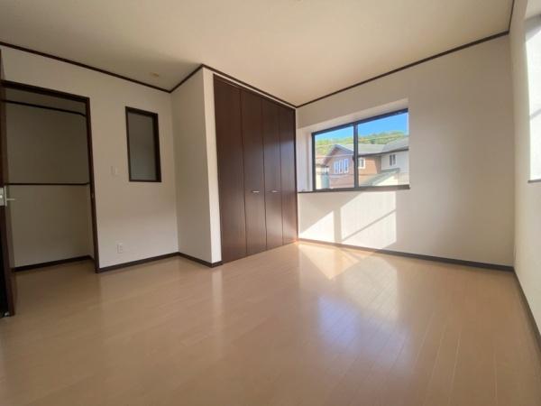 生駒市南山手台の中古一戸建て(洋室)