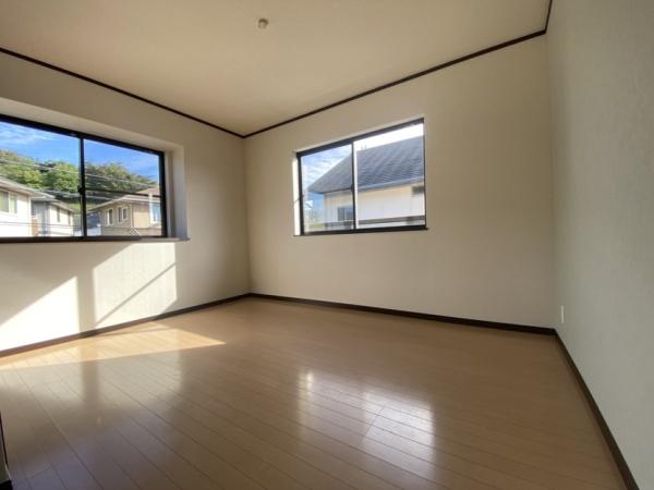 生駒市南山手台の中古一戸建て(洋室)