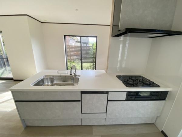 生駒市南山手台の中古一戸建て(キッチン)