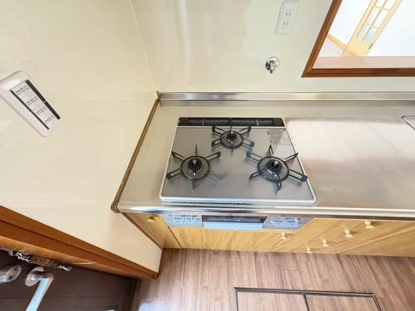 生駒市白庭台5丁目の中古一戸建て(キッチン)