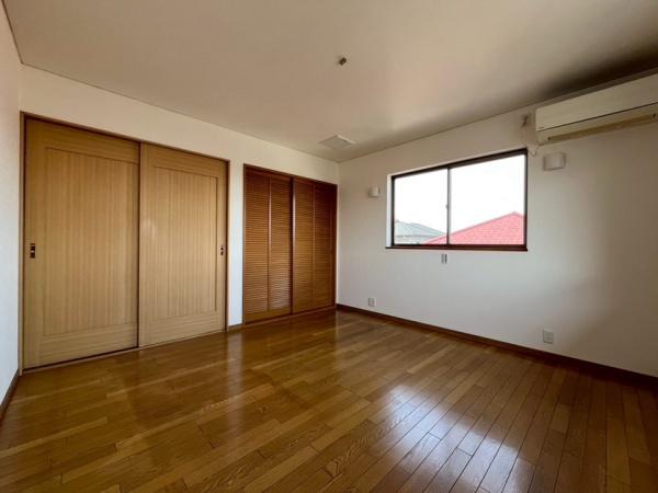 生駒市白庭台5丁目の中古一戸建て(洋室)