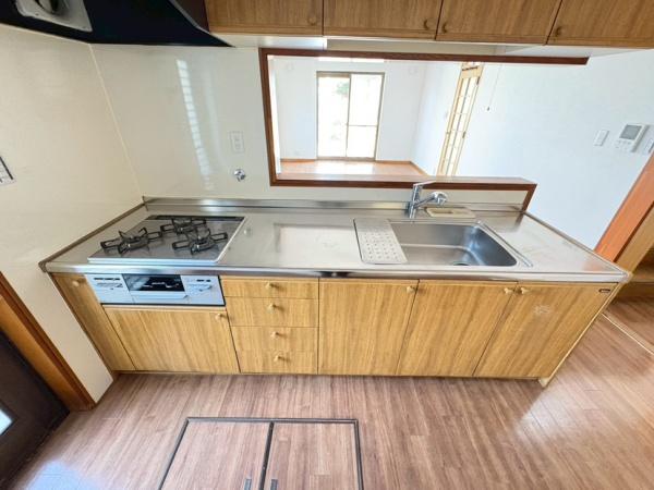 生駒市白庭台5丁目の中古一戸建て(キッチン)