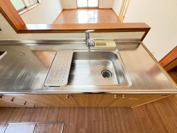 生駒市白庭台5丁目の中古一戸建て(キッチン)