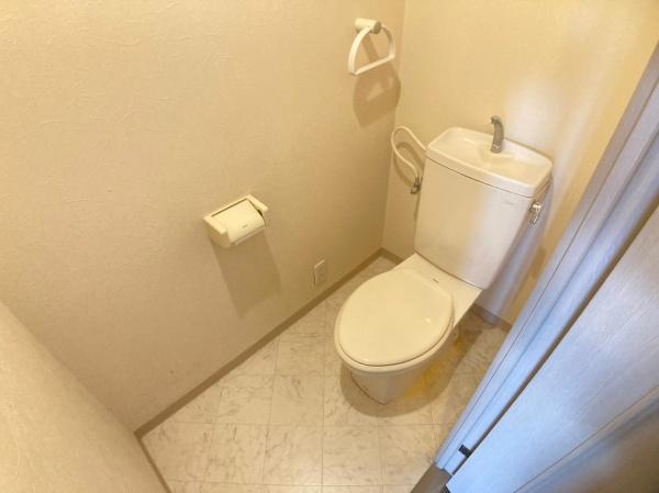 アコール学園前(トイレ)