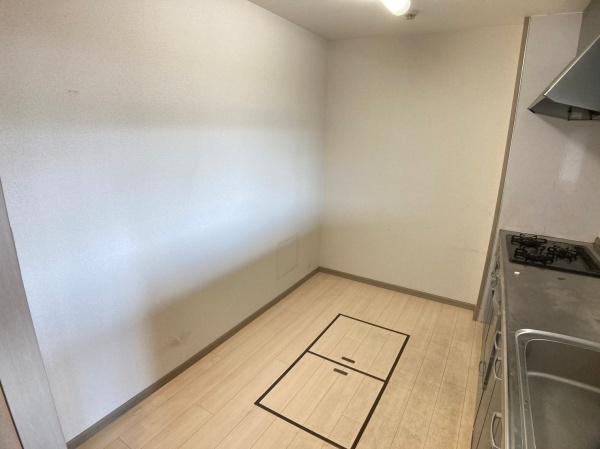 アコール学園前(キッチン)