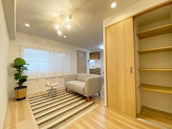 セブンスターマンション学園前(収納)