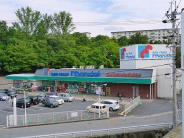 オーブラン学園前(万代学園前店)