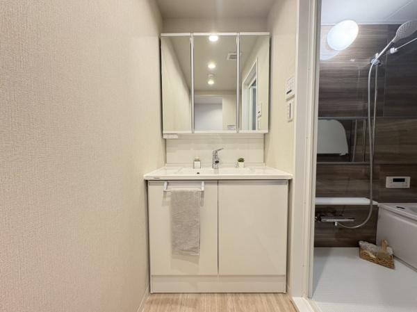 ヴェルナール富雄2番館