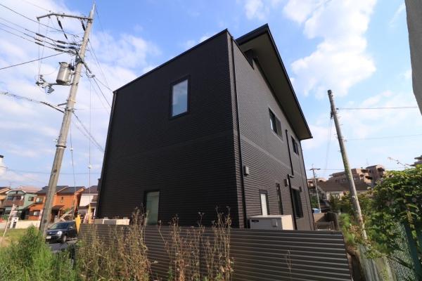 奈良市三松２丁目の中古一戸建て