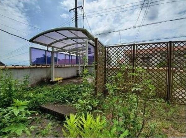 生駒市あすか野北３丁目の中古一戸建て