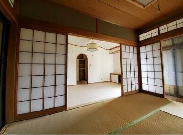 生駒市あすか野北３丁目の中古一戸建て