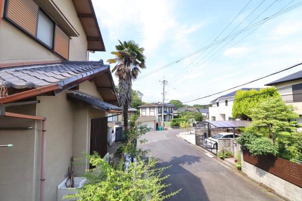 奈良市秋篠三和町２丁目の土地