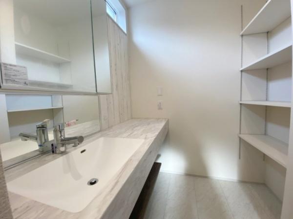 生駒市あすか野南３丁目の新築一戸建