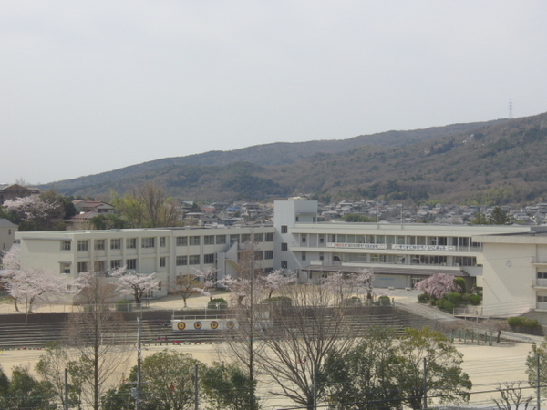 生駒辻町２棟(生駒市立生駒小学校)