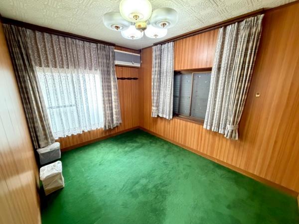生駒市軽井沢町の中古一戸建て
