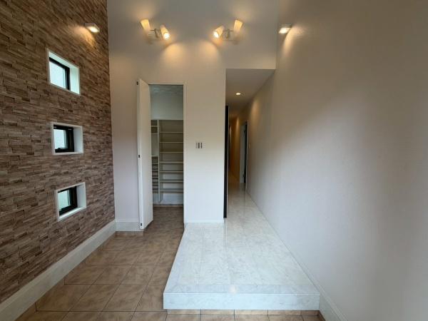 奈良市登美ヶ丘４丁目の中古一戸建て