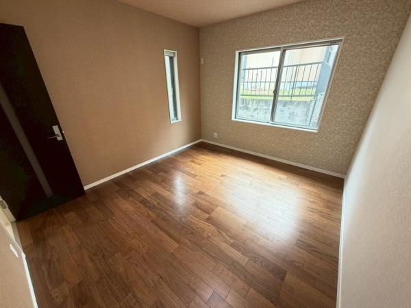 奈良市登美ヶ丘４丁目の中古一戸建て