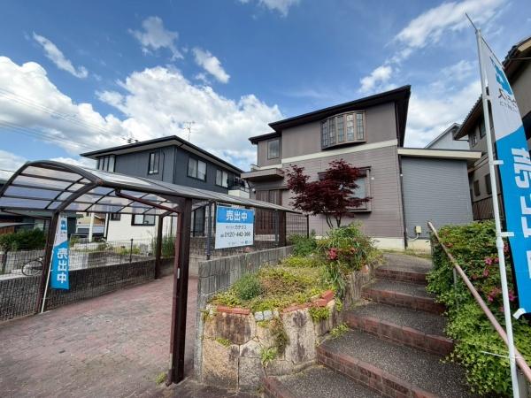 奈良市左京3丁目　中古戸建
