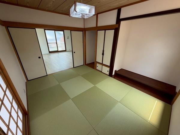 生駒市小明町の中古一戸建て