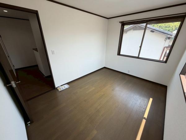 生駒市小明町の中古一戸建て