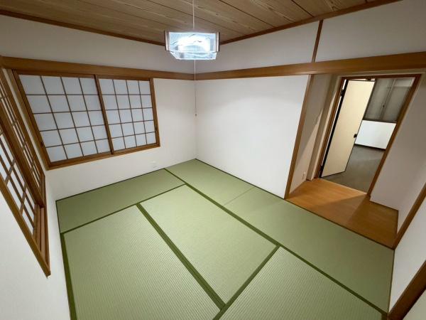 生駒市小明町の中古一戸建て