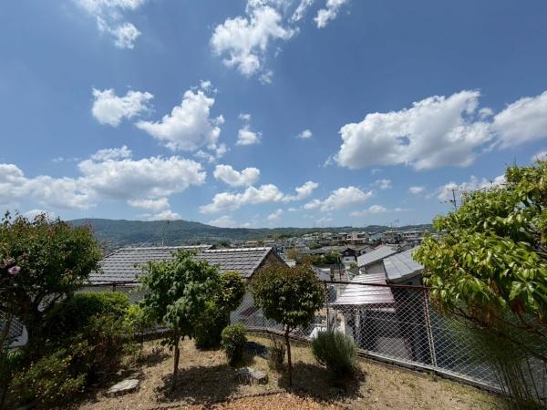 生駒市小明町　中古戸建