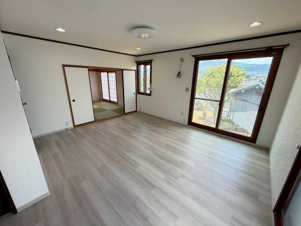 生駒市小明町の中古一戸建て