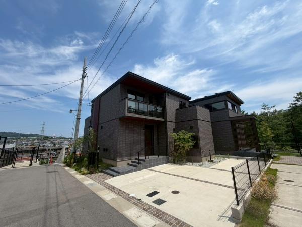 生駒市俵口町の中古一戸建て