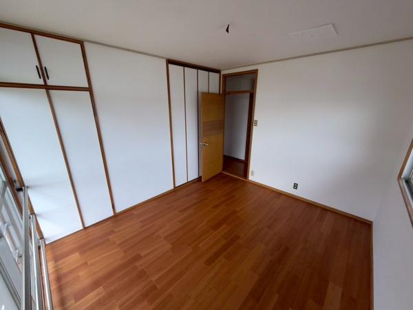 生駒市軽井沢町の中古一戸建て