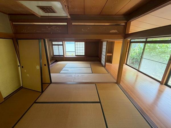 生駒市軽井沢町の中古一戸建て