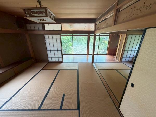 生駒市軽井沢町の中古一戸建て