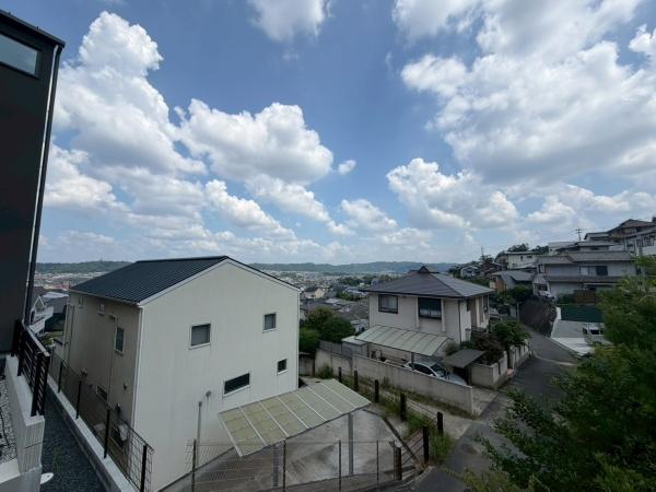 生駒市軽井沢町の中古一戸建て