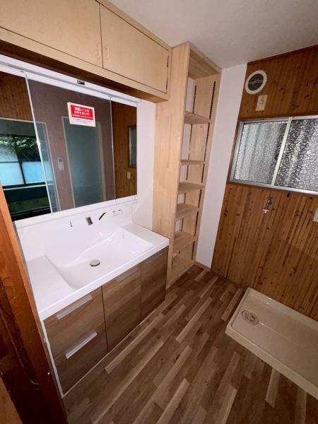 生駒市軽井沢町の中古一戸建て