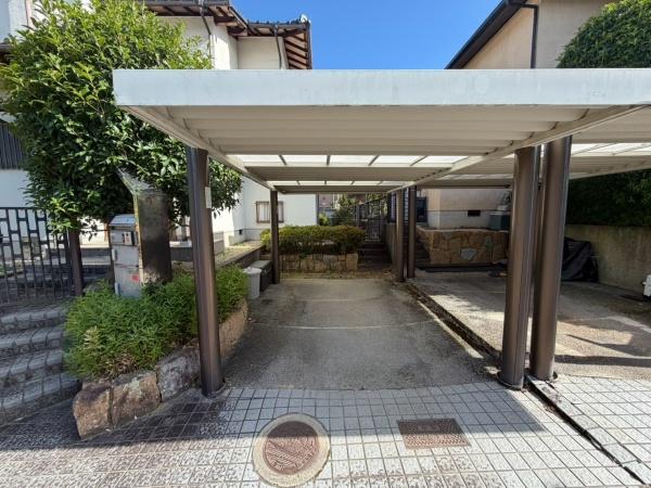 ローレルコート萩の台エルフラッツ