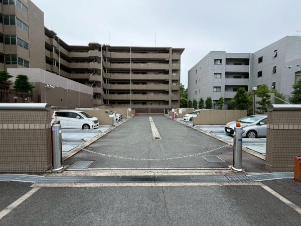 ローレルコート萩の台エルフラッツ