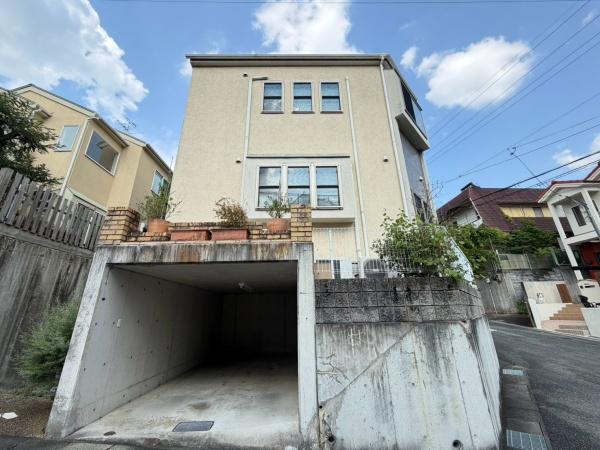 生駒市東菜畑２丁目の中古一戸建て