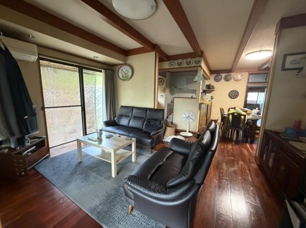 生駒市小明町の中古一戸建て