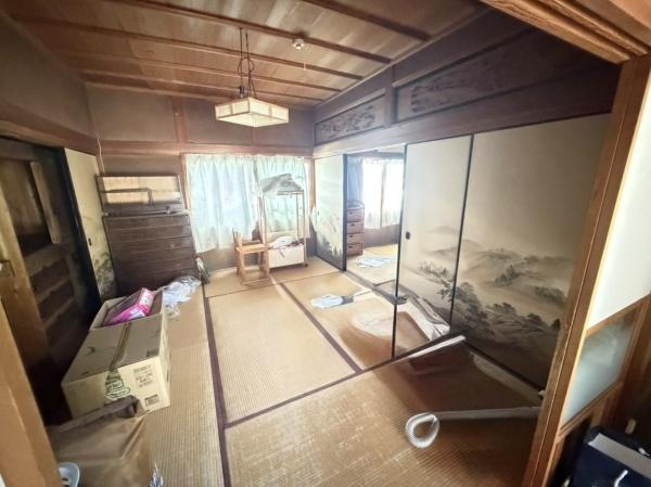 生駒市小明町の中古一戸建て