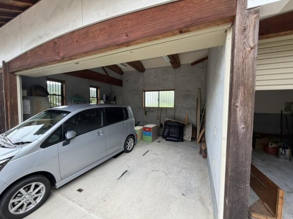 生駒市小明町の中古一戸建て
